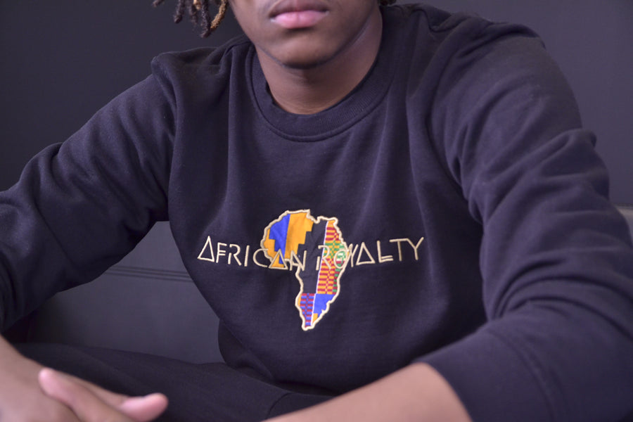 KENTE, AND EVERYTHING YOU NEED TO KNOW ABOUT THE GHANAIAN TEXTILE PRINT